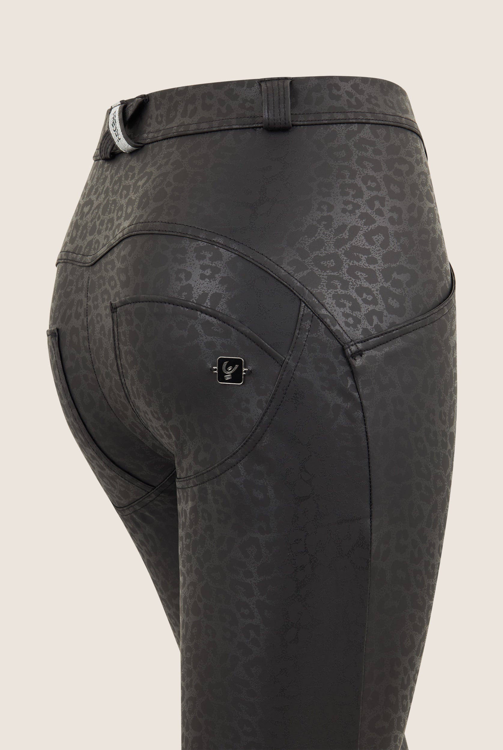 WR.UP® Push-Up - Vegan Leather