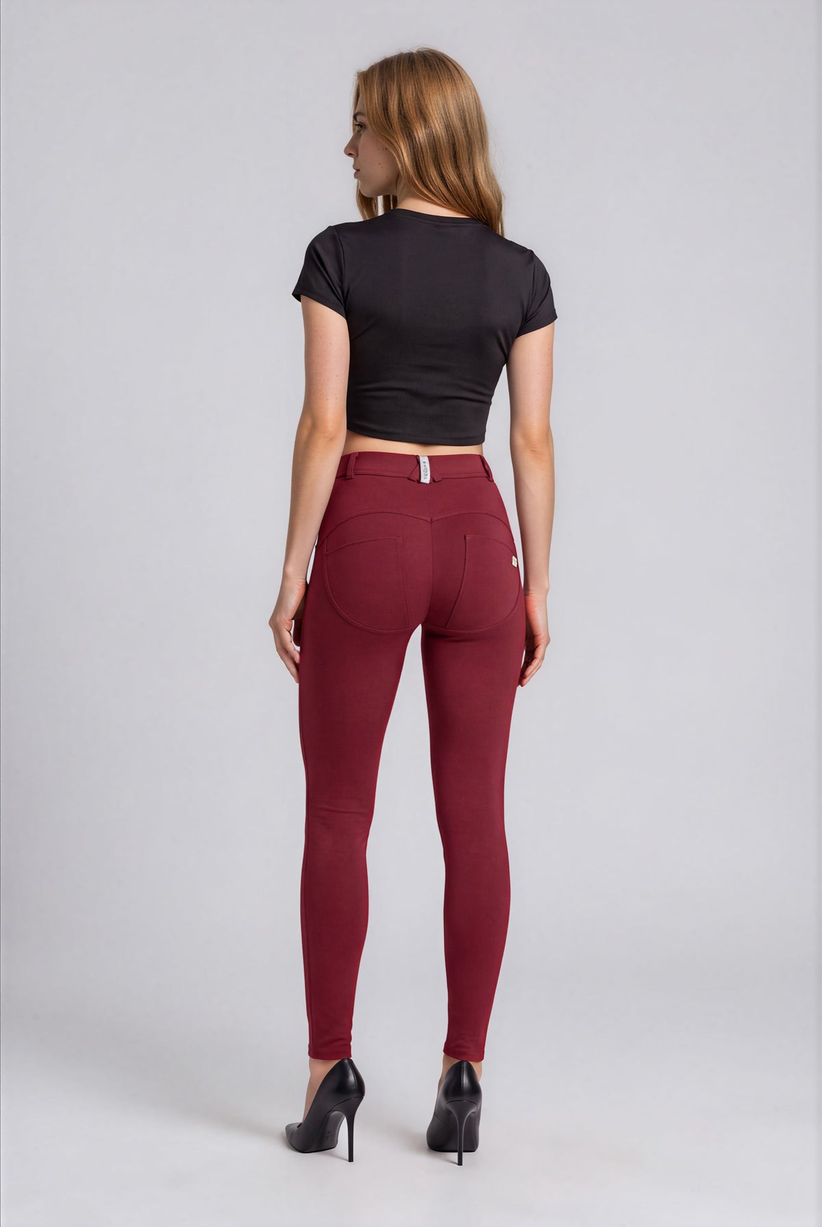 WR.UP Push-Up Regular Waist Skinny Pants - Cabernet Red